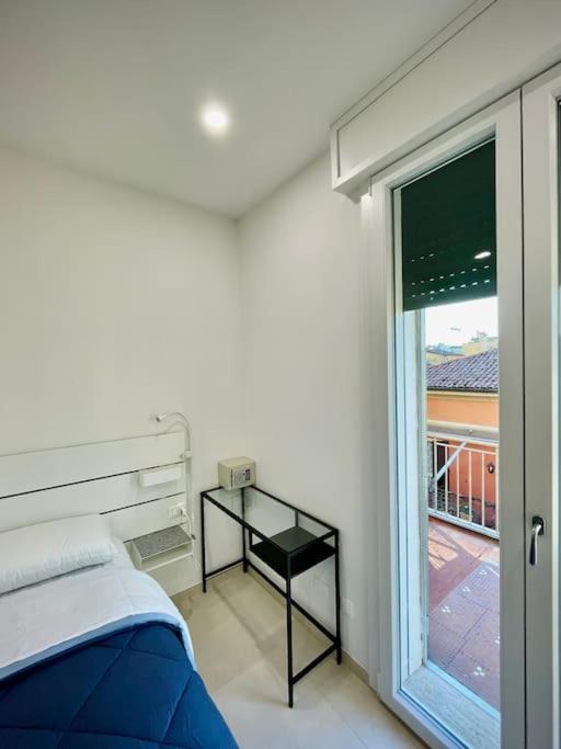 Turris Apartments, SKYLINE historic center Bologna - Double Room with Private Bathroom - 4