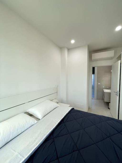 Turris Apartments, SKYLINE historic center Bologna - Double Room with Balcony - 4