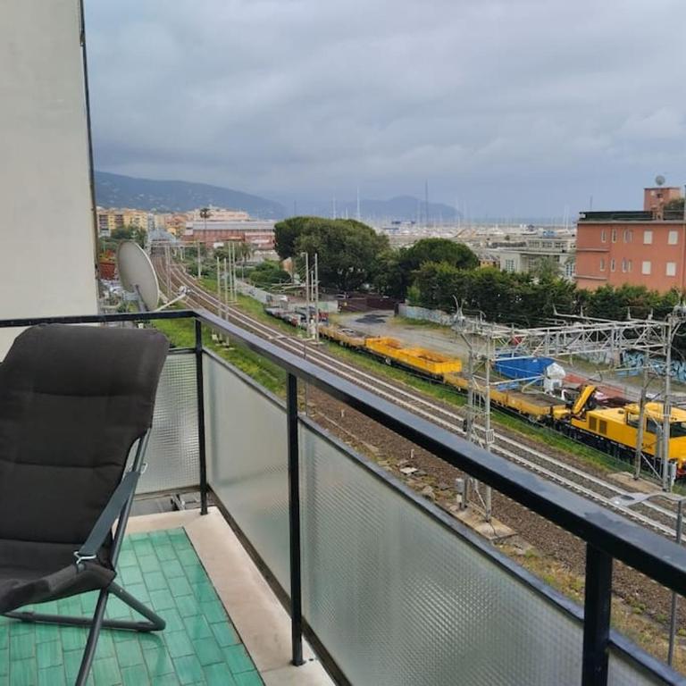 Alloggio centrale comodo al mare e alla stazione - Appartamento con 2 Camere da Letto - 15