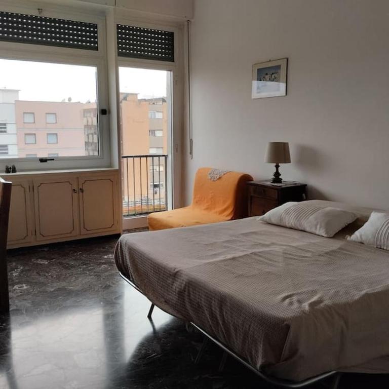 Alloggio centrale comodo al mare e alla stazione - Appartamento con 2 Camere da Letto - 8