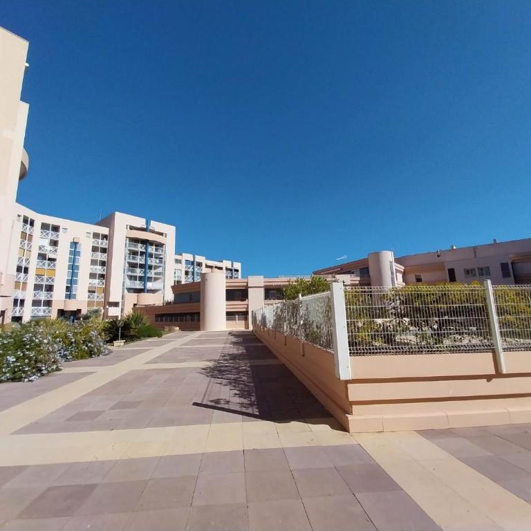 quartier port de peche et plaisance residence avec piscine - Appartement - 12