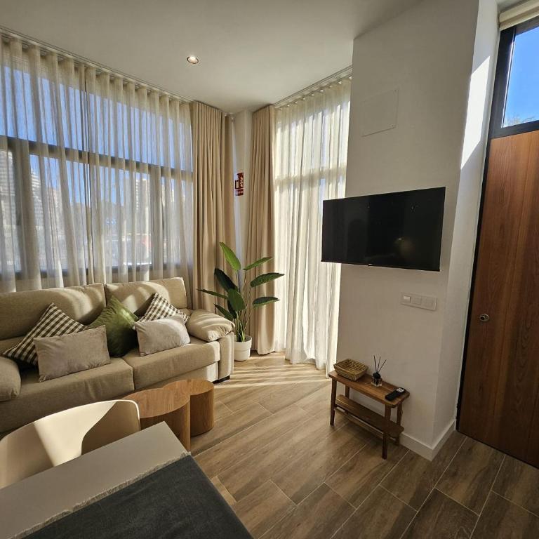 HOB Las Ciencias Terrace II - One-Bedroom Apartment - 2