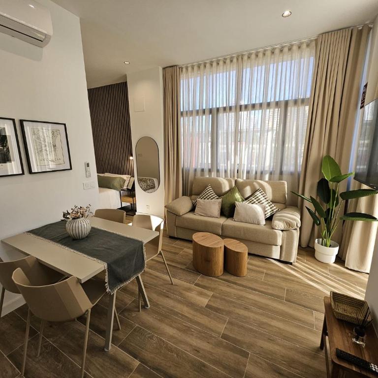 HOB Las Ciencias Terrace II - One-Bedroom Apartment - 4