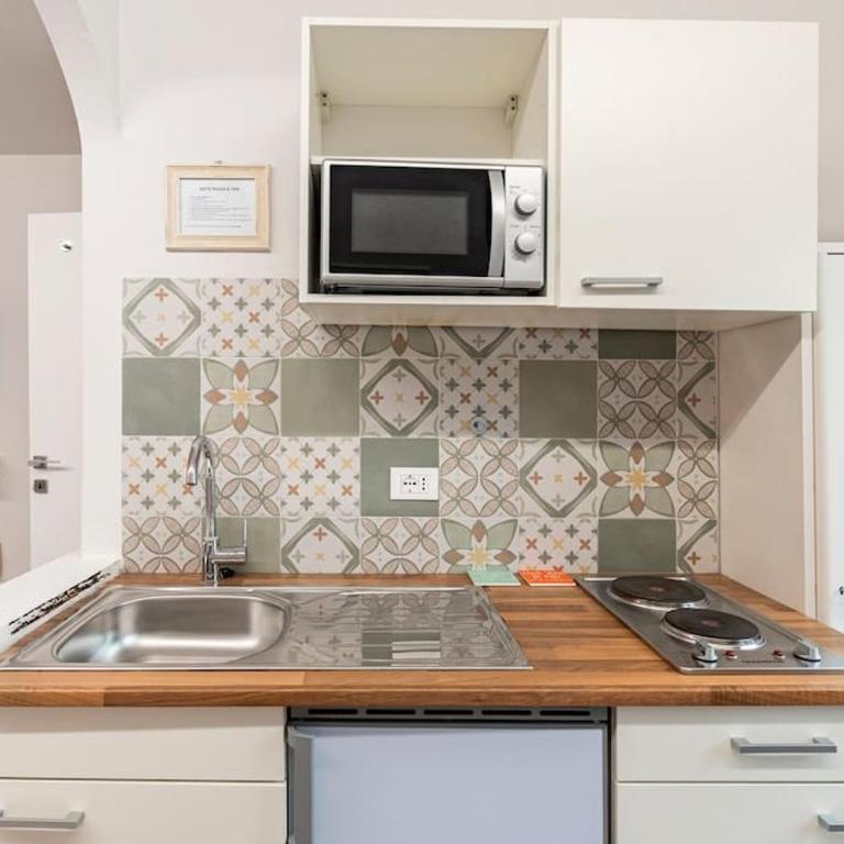 Sun Frediano Suite - One-Bedroom Apartment - 6