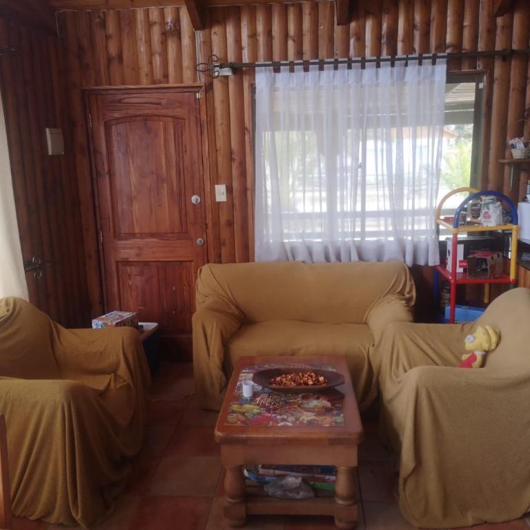 Casa Pichidangui 8 personas Se arrienda desde 3 noches - Four-Bedroom House - 4