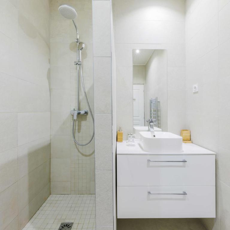 Loft Épuré et Confortable - 6 Pers Voltaire - 11e - Appartamento con 2 Camere da Letto - 5
