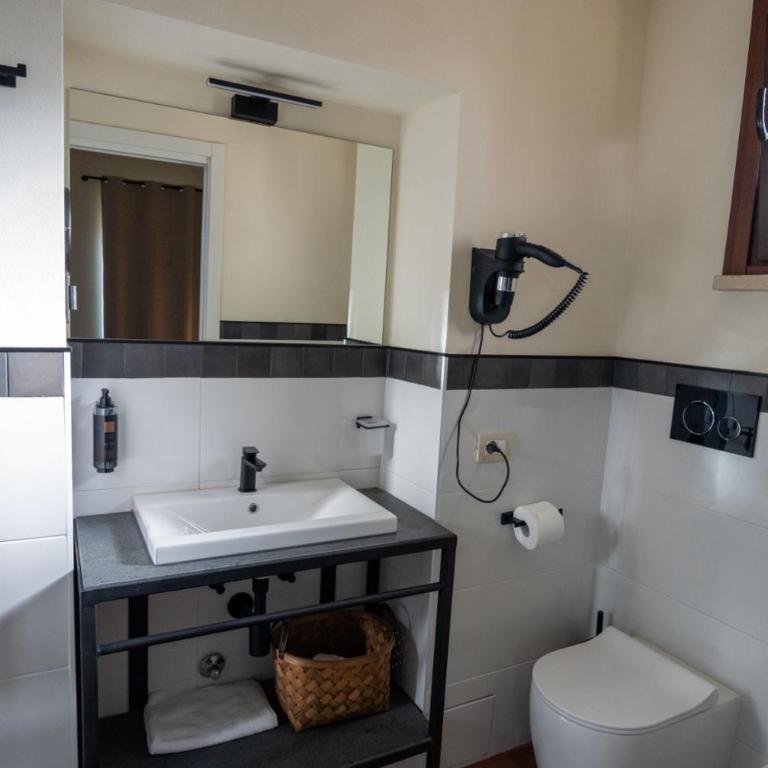 Tenuta del Duca Fiumicino Locanda e Hostaria Guest House - Junior Suite - 1