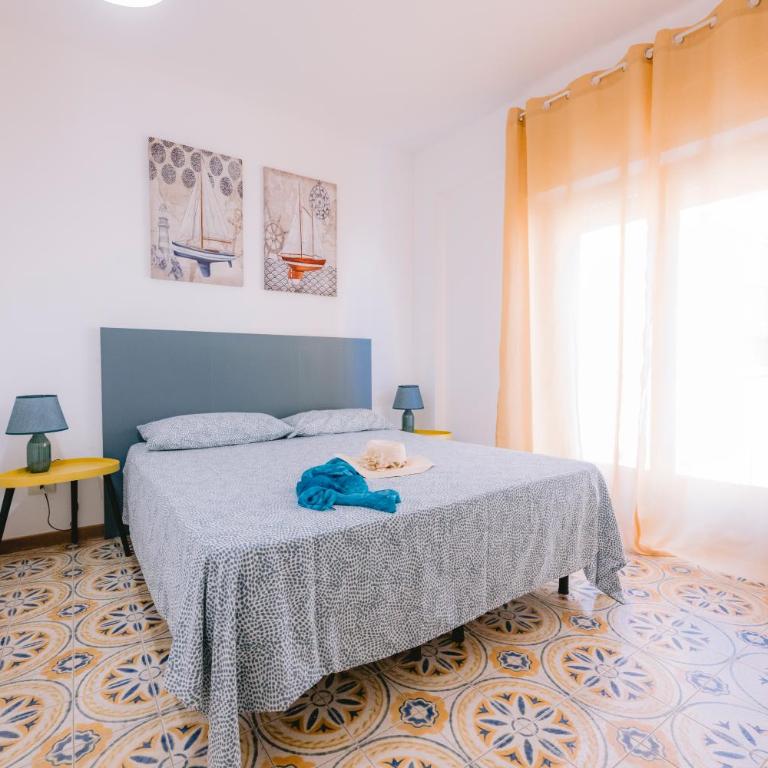 Appartamento Mare Blu - Two-Bedroom Apartment with Sea View - 13