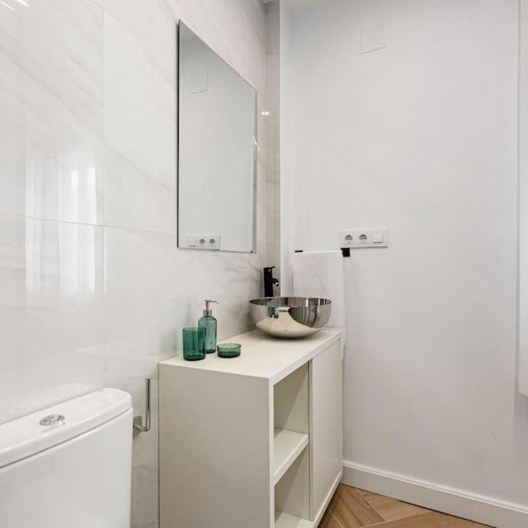 Mota Málaga Apt Downtown and commercial area - Apartamento de 2 dormitorios con vistas a la ciudad - 10