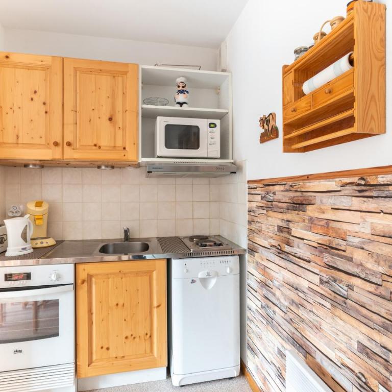 La Joue du Loup, appartement pour 4 avec terrasse - Apartment - 4