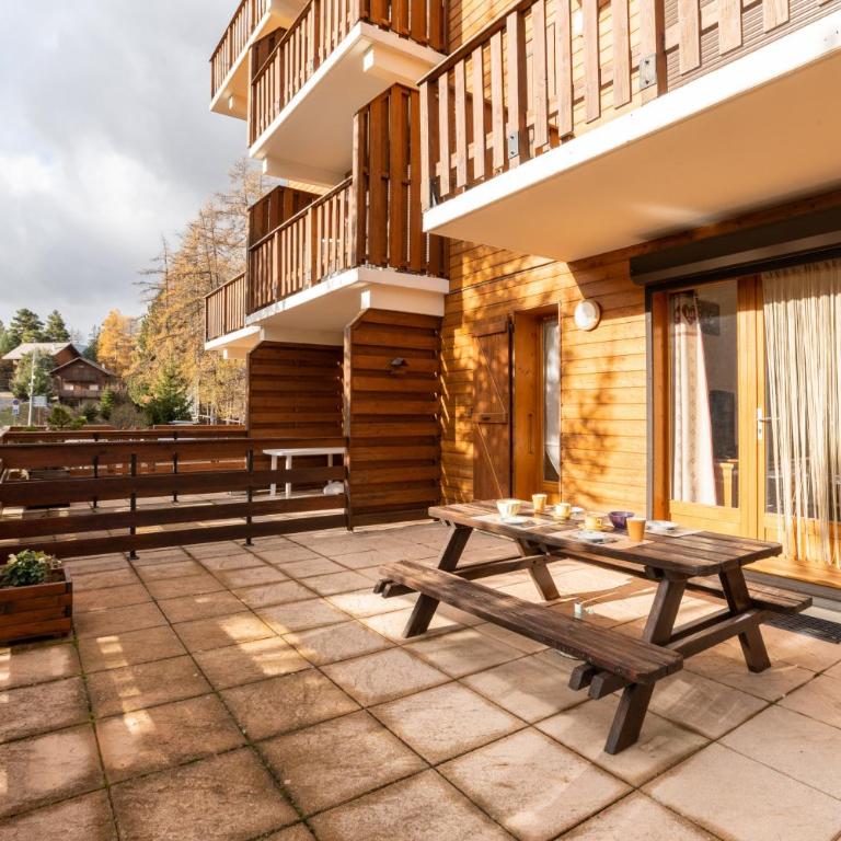 La Joue du Loup, appartement pour 4 avec terrasse - Apartment - 6