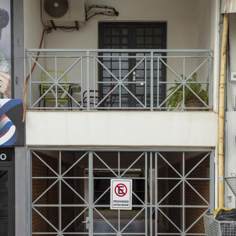 Departamento sobre Av San Jose - One-Bedroom Apartment - 6