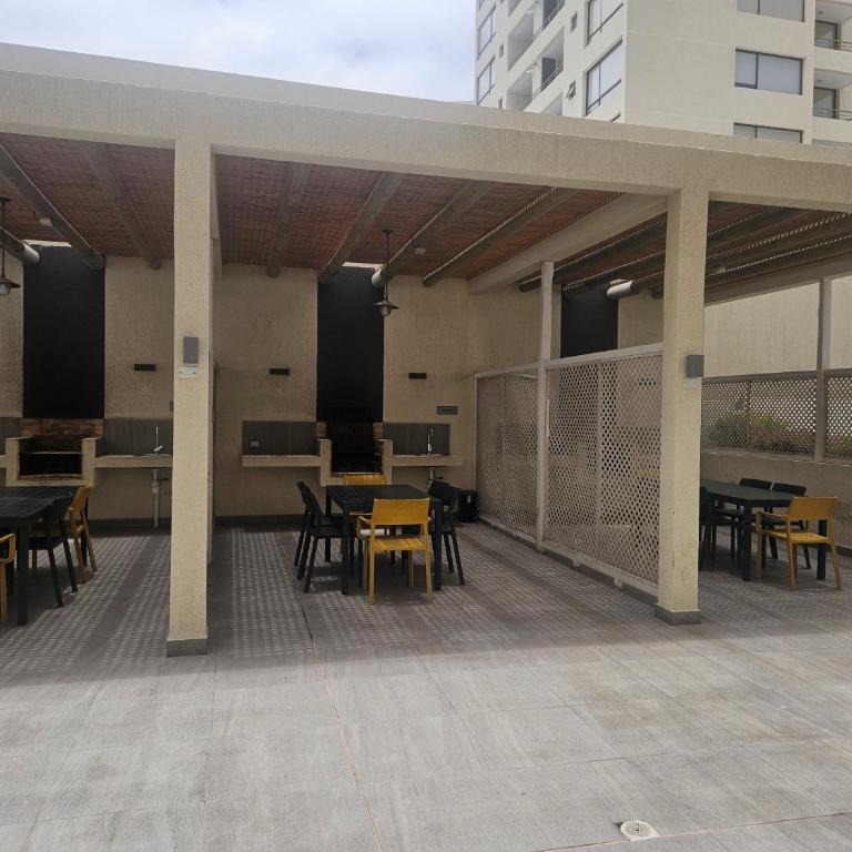 Cómodo departamento sector norte arriendo por dia Edificio Velas del norte 1 - Apartamento de 2 dormitorios - Frente al océano - 16