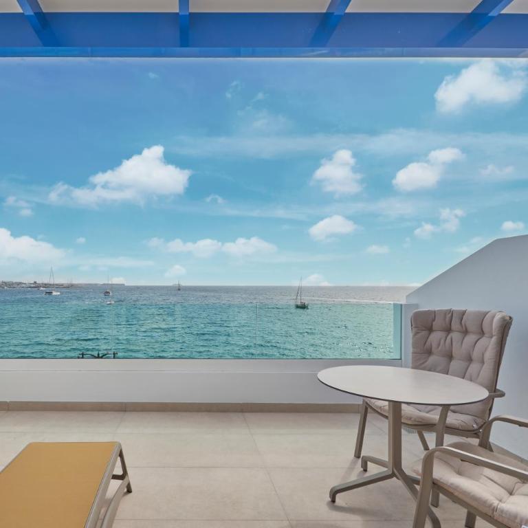 Blancazul Deluxe Casa Domingo - One-Bedroom Apartment with Sea View and Balcony - 14
