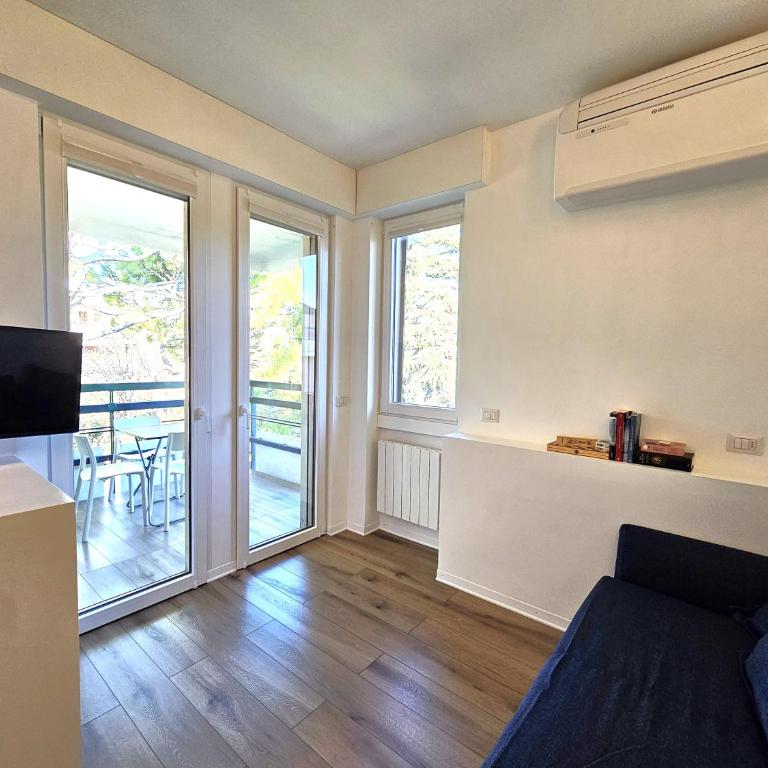 Top Lacus-by Goccia di Lago - Appartamento con 2 Camere da Letto e Terrazza - 15