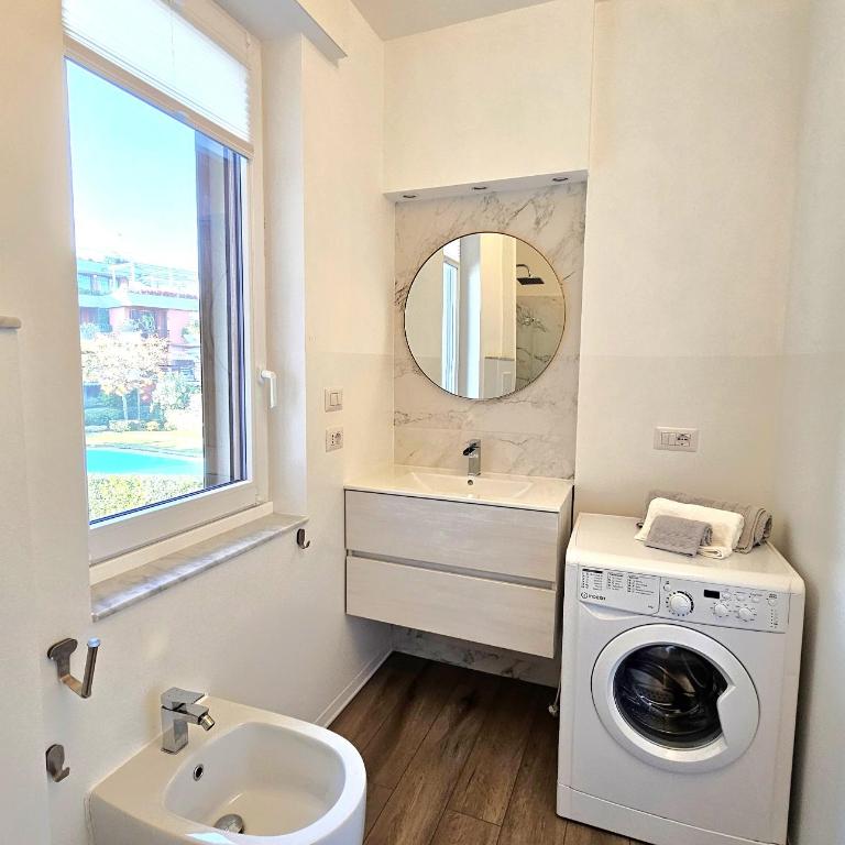 Top Lacus-by Goccia di Lago - Appartamento con 2 Camere da Letto e Terrazza - 30