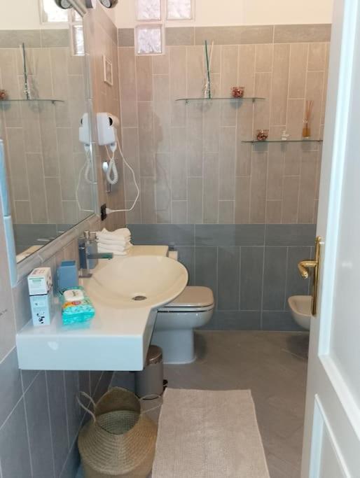 Cin Cin ROMA Centro - Appartamento con 2 Camere da Letto - 29