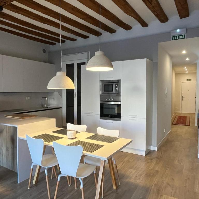 En el corazón de Pamplona - Apartamento de 3 dormitorios - 5