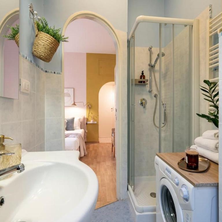Barbadori Number Seven - One-Bedroom Apartment - 22