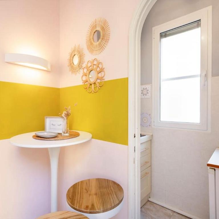 Barbadori Number Seven - One-Bedroom Apartment - 25