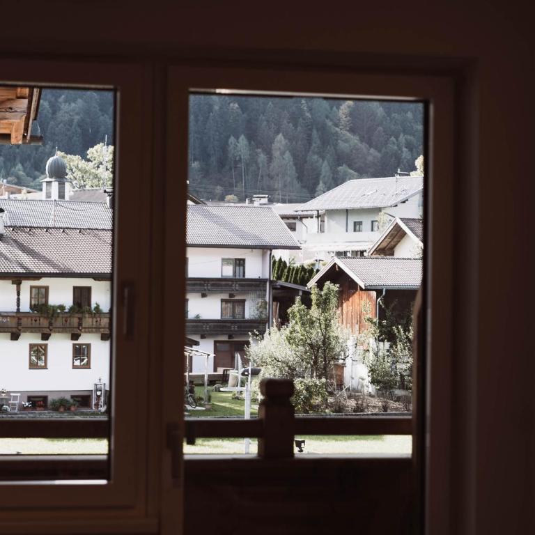 Lebe`schlitters - Das Ferienapartmenthaus im Zillertal - Studio-Apartment mit Balkon - 6