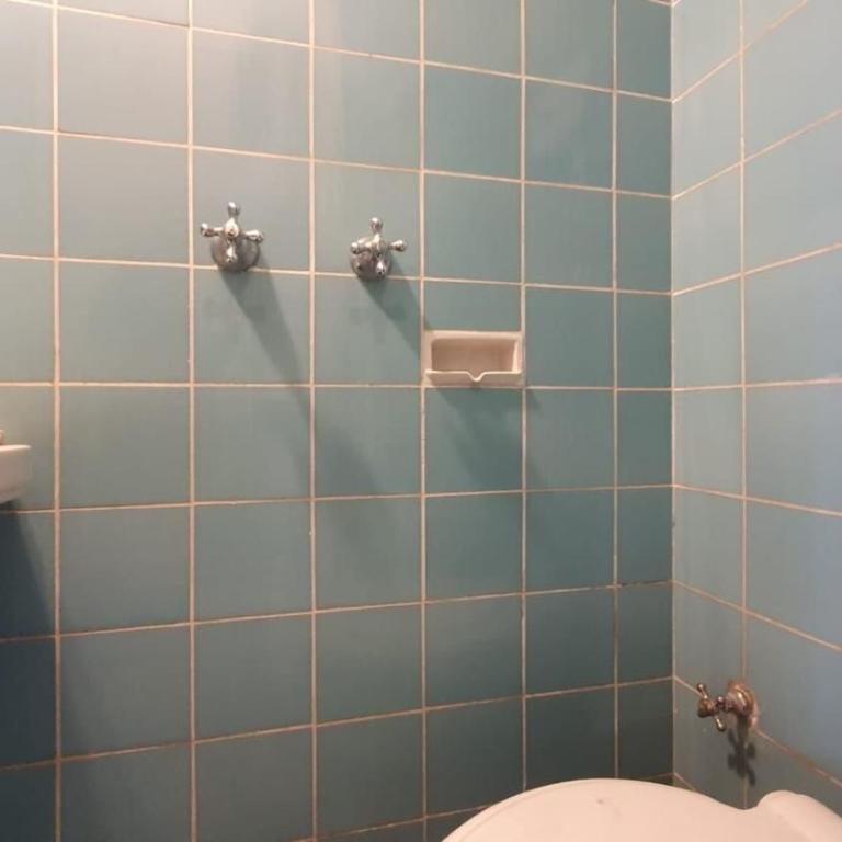 3 Ambientes con dependencia y balcón a la calle - Apartamento - 7