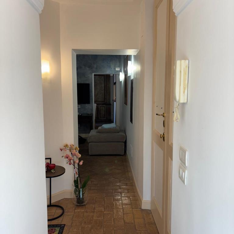 La Dimora a Roma antica - Appartamento Superior con 2 Camere da Letto - 13