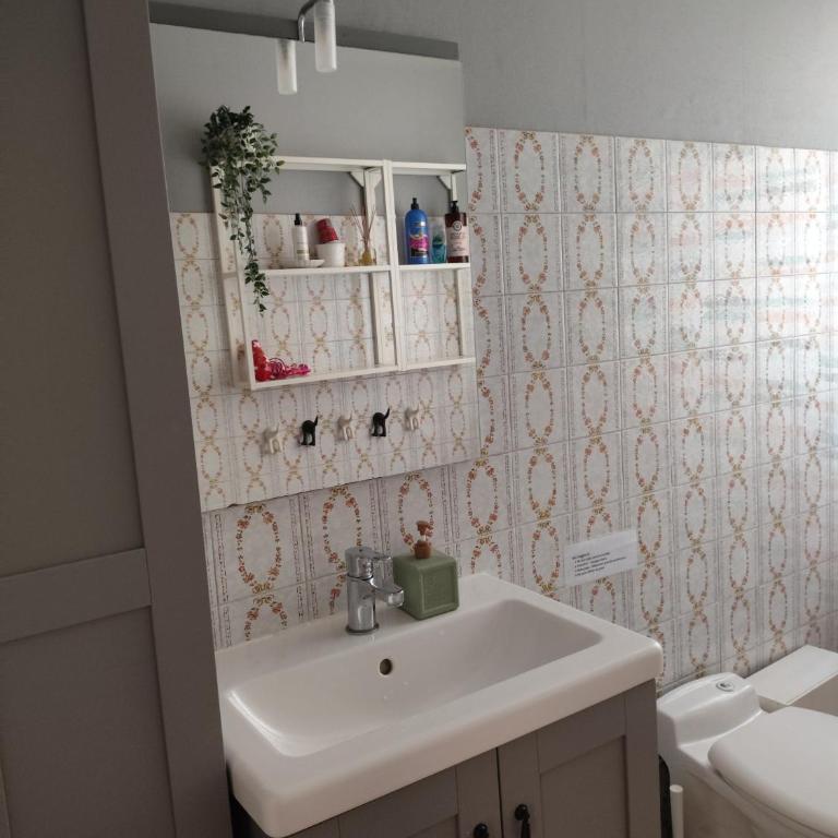 Maison Médicis - T5 Spacieuse et Calme en Ville - Emplacement Idéal - Apartment - 22