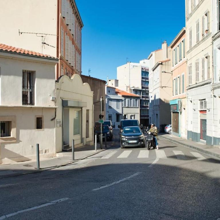 Cosy duplex au cœur de Bompard climatisé - Appartement 1 Chambre - 7