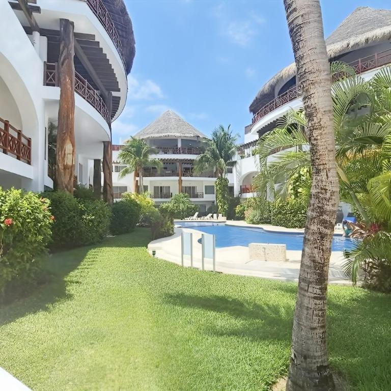Luxury Duplex 2BR Pool & Garden View Quiet 30m from 5th Ave with Gym & Parking - Apartamento - 2 niveles - 49