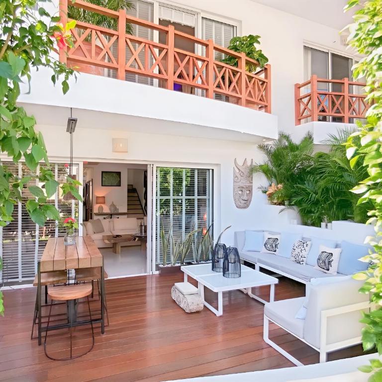 Luxury Duplex 2BR Pool & Garden View Quiet 30m from 5th Ave with Gym & Parking - Apartamento - 2 niveles - 14