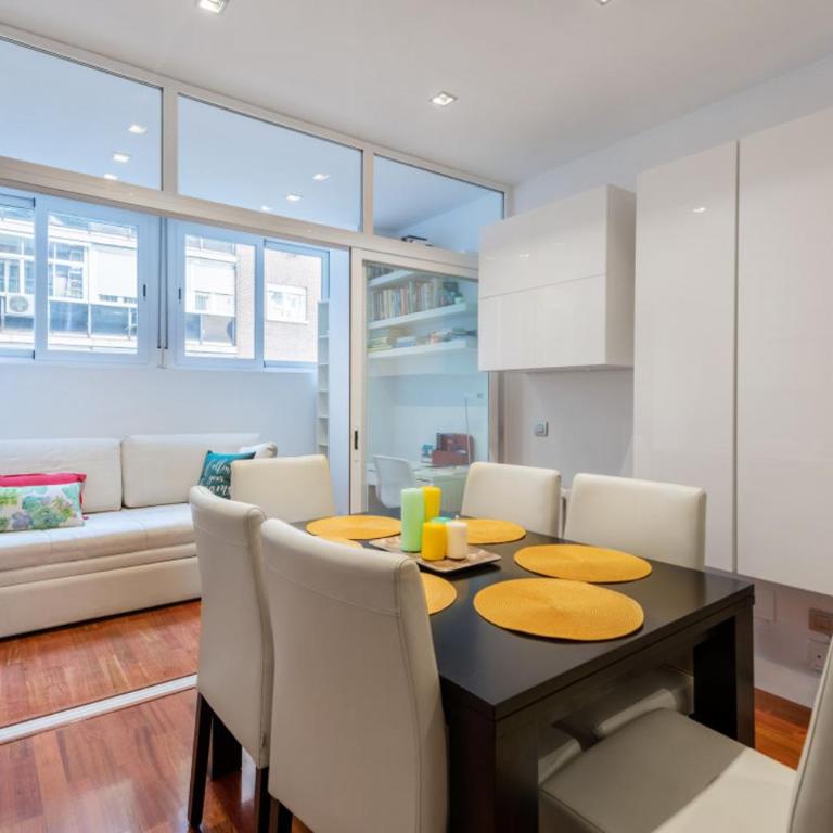 Spacious Refurbished with Parking-3BD 2BT-Retiro - Apartamento - 5