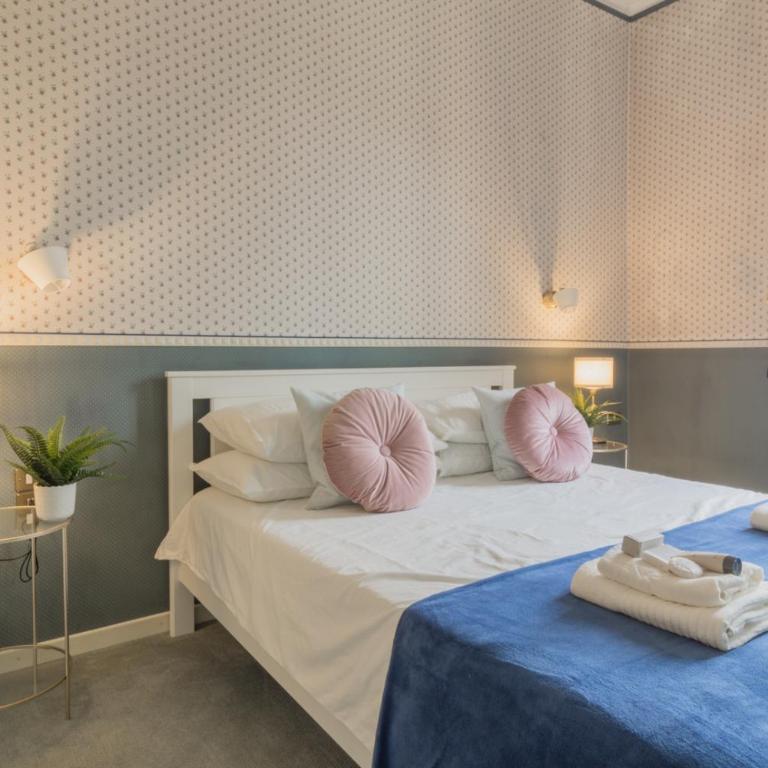 Casa d'Enrico - Appartamento con 2 Camere da Letto - 58