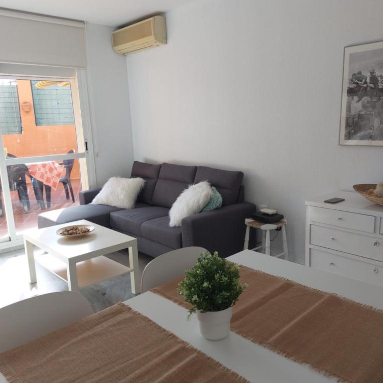 Torremolinos Moderno Apartamento internet y aparcamiento gratis - Apartment - Ground Floor - 9