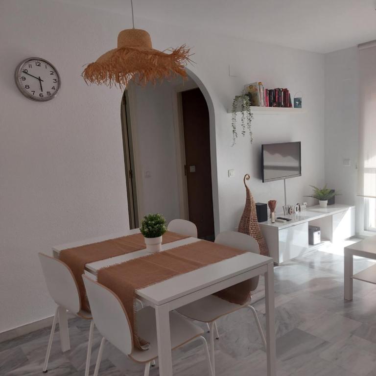 Torremolinos Moderno Apartamento internet y aparcamiento gratis - Apartment - Ground Floor - 12
