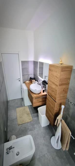 Dream Apartments Fantastico Appartamento Milano con 2 camere matrimoniali e 2 bagni privati - Appartamento con 2 Camere da Letto - 7