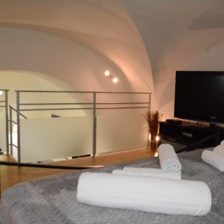 Verdi apartment - Historic Centre Catania - Two-Bedroom Apartment - 14