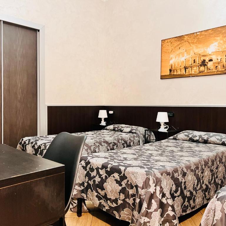 Funny place - Double Room with Private Bathroom - 1