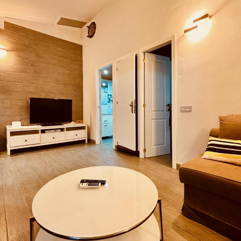 Click&Guest - Maspalomas Serene Getaway - Deluxe Two-Bedroom Apartment with Garden View - 19
