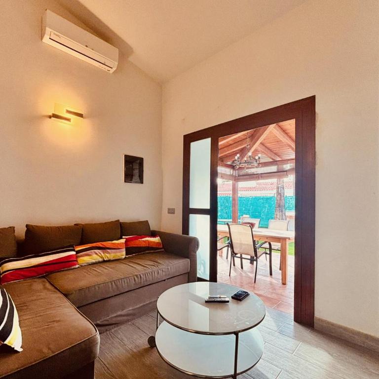 Click&Guest - Maspalomas Serene Getaway - Deluxe Two-Bedroom Apartment with Garden View - 24