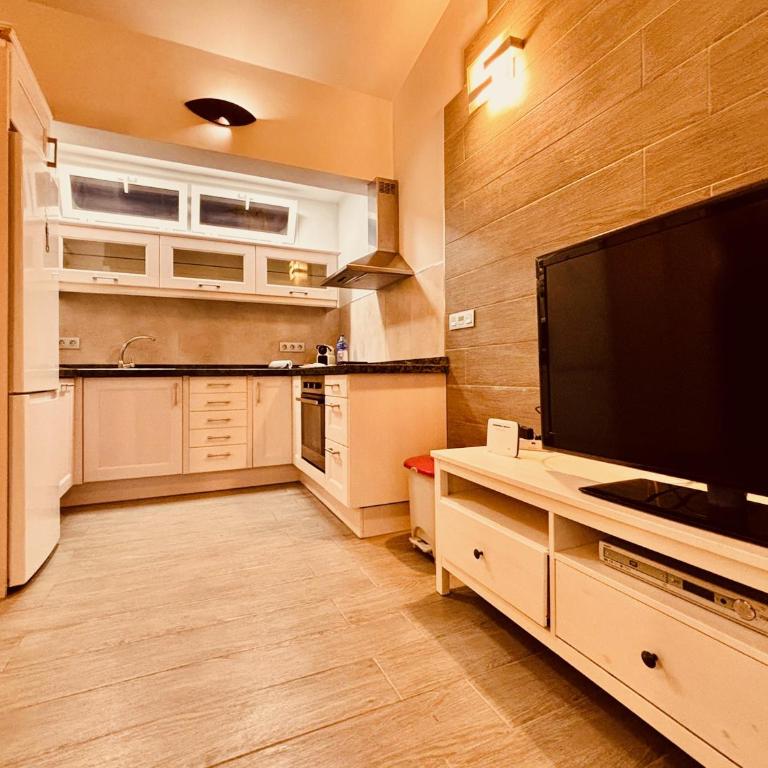 Click&Guest - Maspalomas Serene Getaway - Deluxe Two-Bedroom Apartment with Garden View - 32