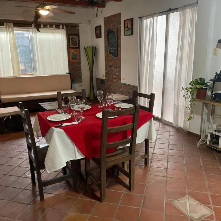 Casa y Restaurante- Pizzeria La Pergola - Casa de 3 dormitorios - 3