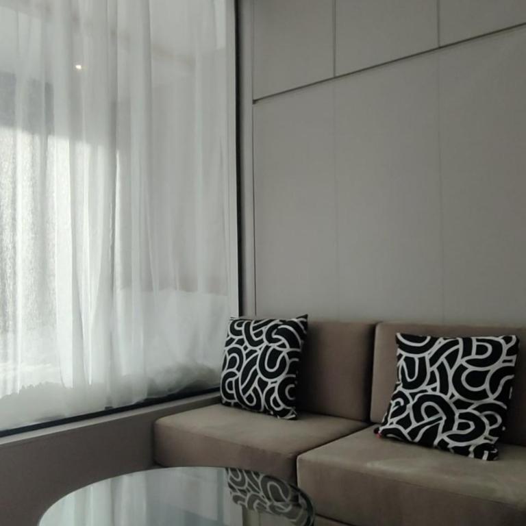 Lola apartman Residence Hill - Deluxe King Studio - 7