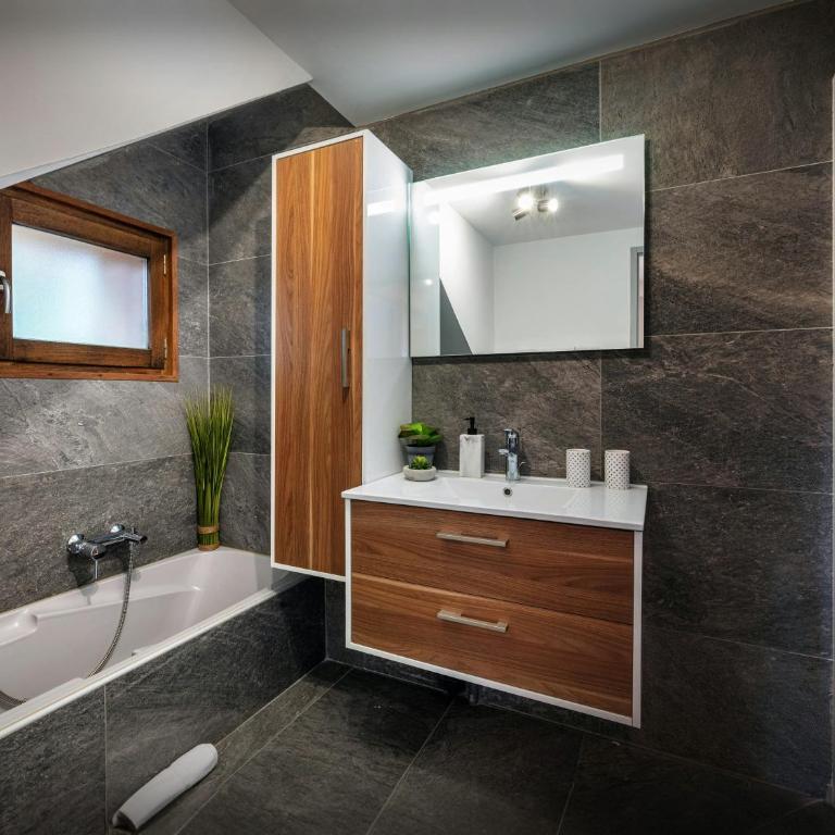 Chalet Paravis - OVO Network - Chalet - 17