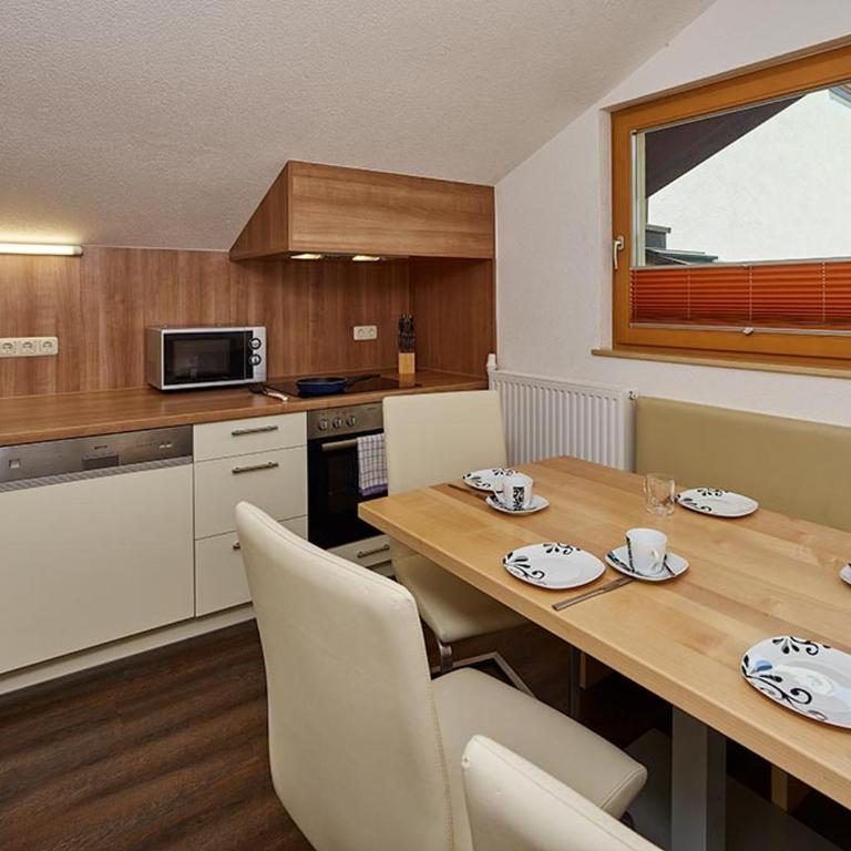 Haus Gritsch - Apartment mit 3 Schlafzimmern - 10