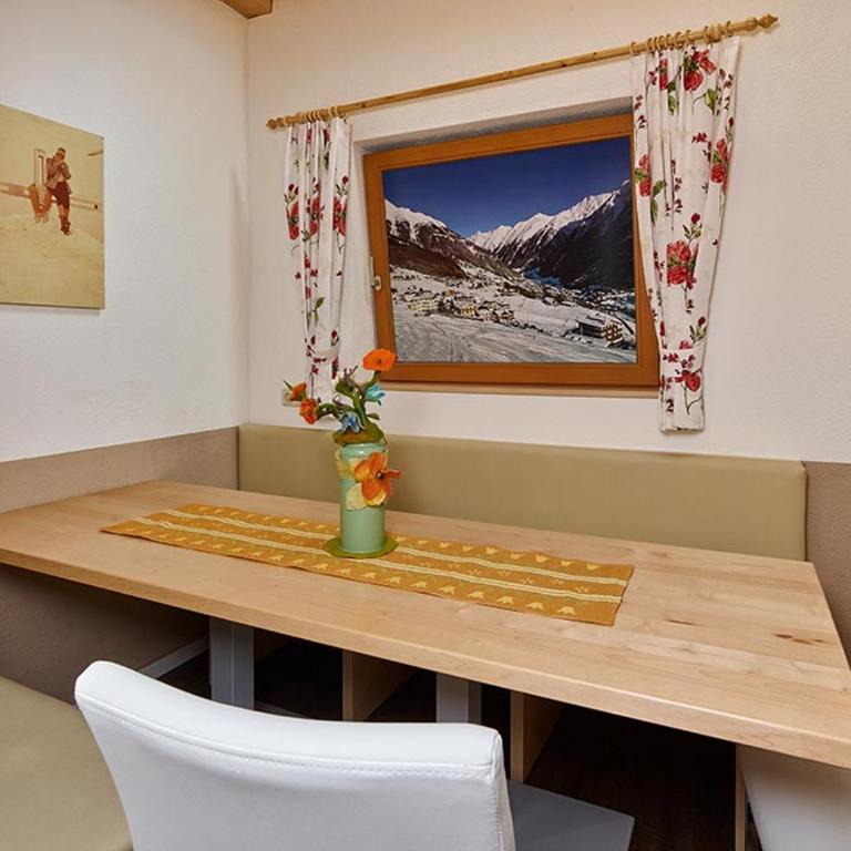 Haus Gritsch - Apartment mit 3 Schlafzimmern und Balkon - 2