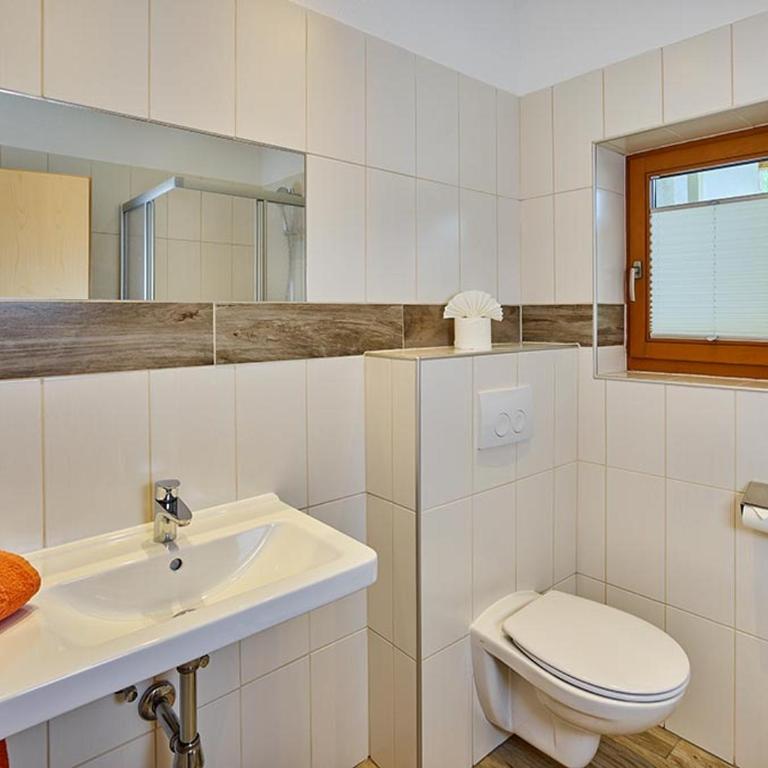Haus Gritsch - Apartment mit 3 Schlafzimmern und Balkon - 8
