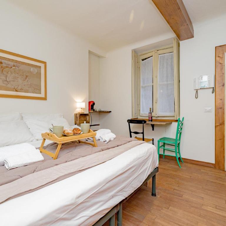 Luxury Naviglio House - 10 min Cathedral - Appartamento Deluxe con 2 Camere da Letto - 50