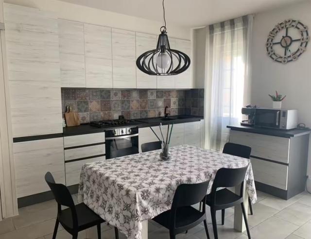 La casa di Ely - Appartamento con 2 Camere da Letto - 15
