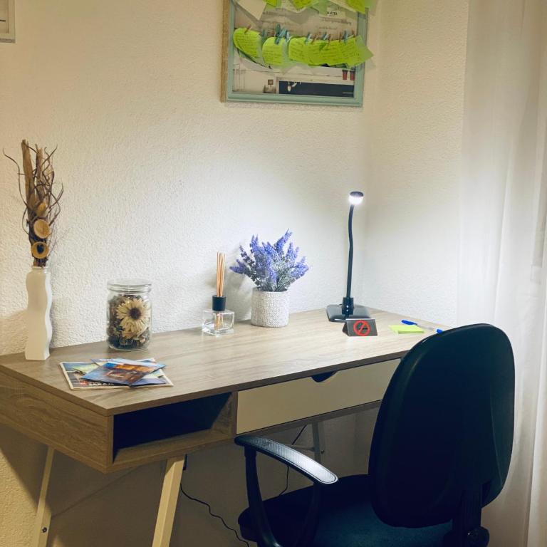 Apartment EtnA! Near to Airport - One-Bedroom Apartment - 13